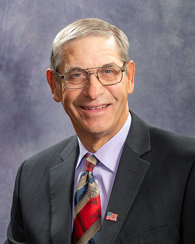 Portrait photograph of Senator Bob Phalen