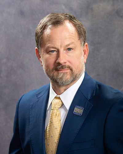 Portrait photograph of Representative Brad Barker