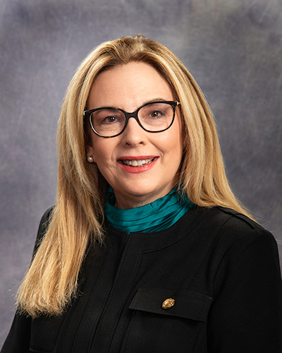 Portrait photograph of Representative Lyn Bennett