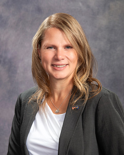 Portrait photograph of Representative Melissa Nikolakakos