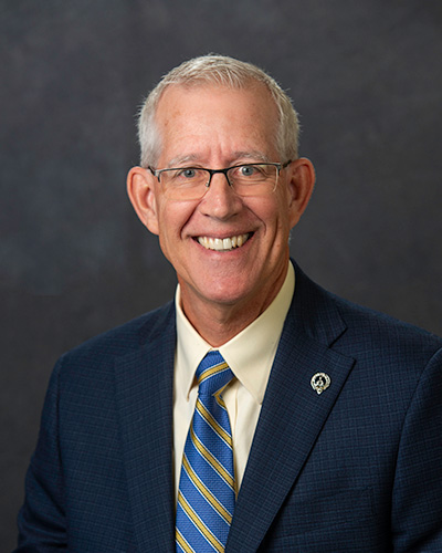 Senator Tom McGillvray